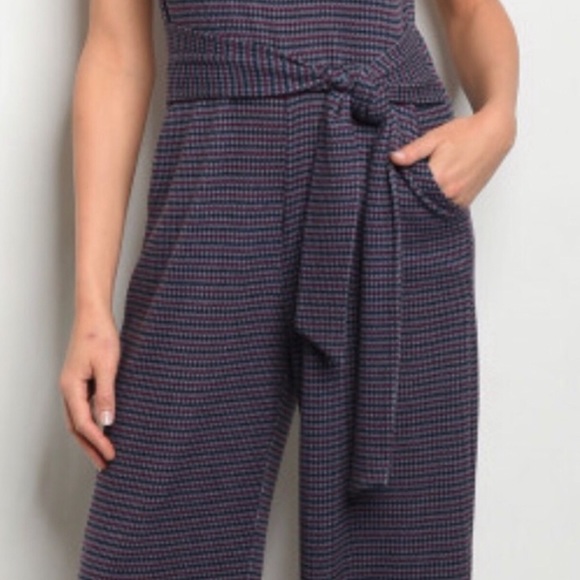 Navy and Burgundy Jumpsuit M - Picture 4 of 6